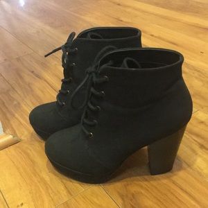 Black lace up bootie heels size 6.5